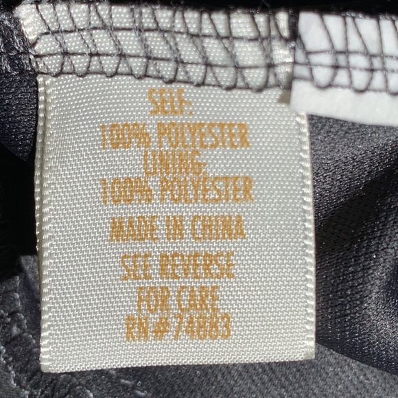 Adiva Silver-Grey Flower Ruffle Tank Top - Small - EUC - Picture 8 of 9